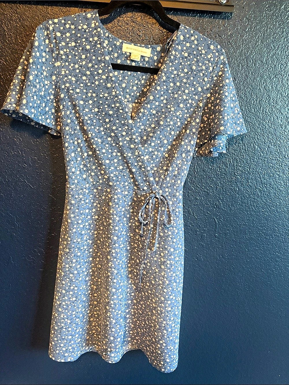 Monteau Los Angeles Floral Mini Dress in Blue Size Small Like New